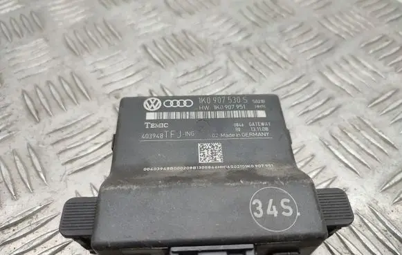 Skoda Octavia Mk2 (1Z) Gateway control module 1K0907530S