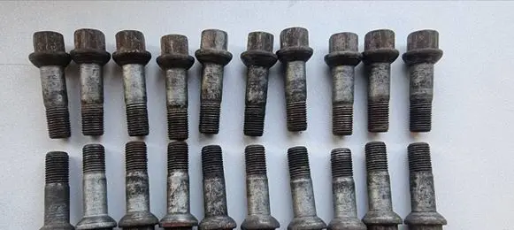 Mercedes-Benz E W213 Nuts/bolts 212
