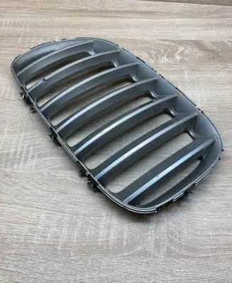 BMW X5 E53 Front bumper upper radiator grill E53UPPERGRILL