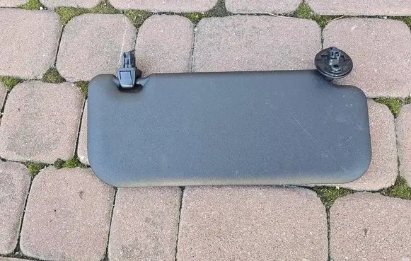 Toyota Aygo X Sun visor 5O5P5L5E5X1485