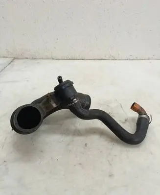 Volkswagen PASSAT B5 Intercooler hose/pipe 4B0145832B PA015271