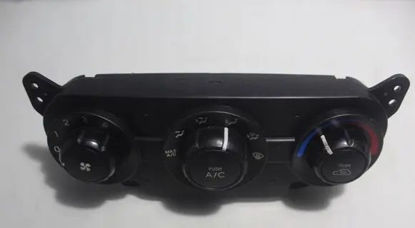 KIA Cerato Interior fan control switch 