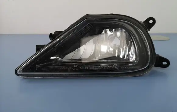 Volkswagen Touareg II Front fog light 7P6941700H 7P6941700G 7P6941700C