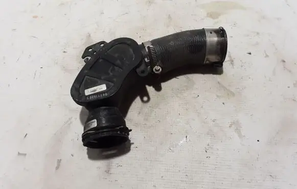 Land Rover Discovery Sport Intercooler hose/pipe GJ326C780AA