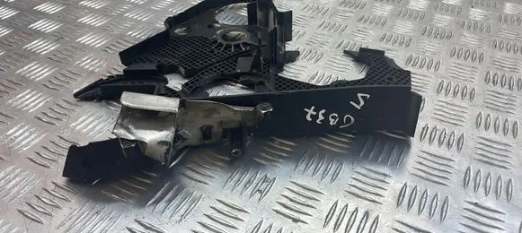 Audi A1 Timing belt guard (cover) 03L109145B