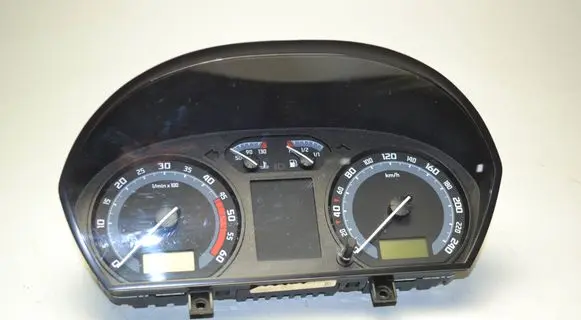 Skoda Fabia Mk1 (6Y) Speedometer (instrument cluster) 6Y0920883E