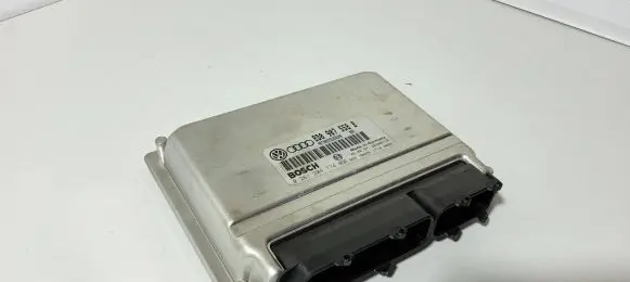 Audi A4 S4 B5 8D Engine control unit/module 8D0907558B 26SA5119 0261204774