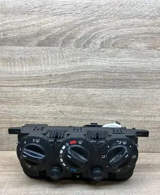 Mercedes-Benz A W168 Climate control unit 1688302285