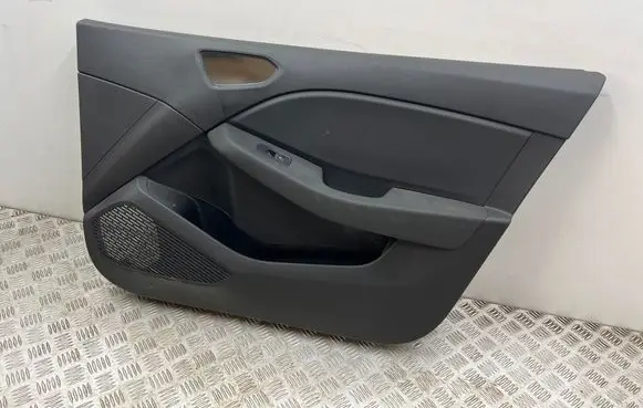 Renault Clio V Front door card panel trim 809006112R 202312142228 809006112