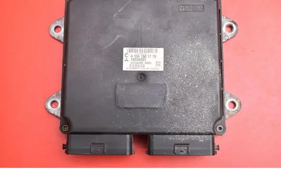Mitsubishi Colt Engine control unit/module ECU 1860A551