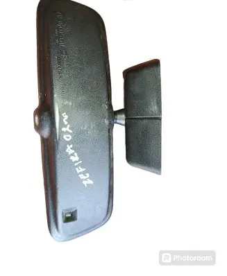 Rear view mirror (interior)