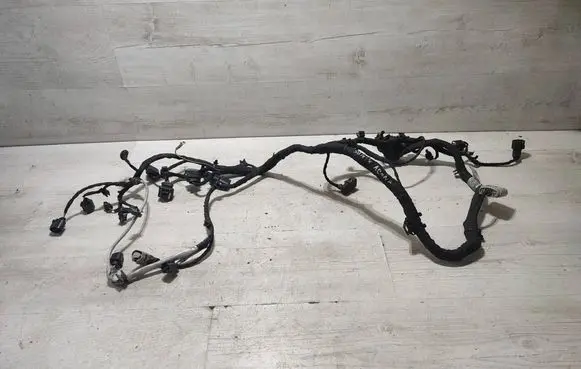Seat Arona Engine installation wiring loom 04C972627P