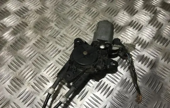 Peugeot Expert Front door window regulator motor
