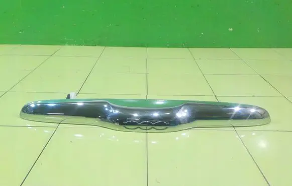 Fiat 500 Rear light center trim bar blend 