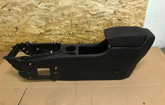 Opel Astra J Center console 13317404