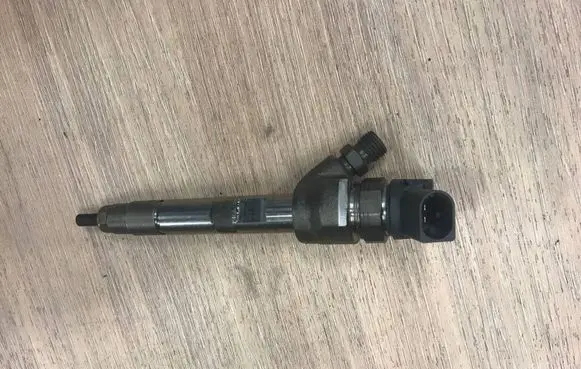 BMW X3 F25 Fuel injectors set 1474148