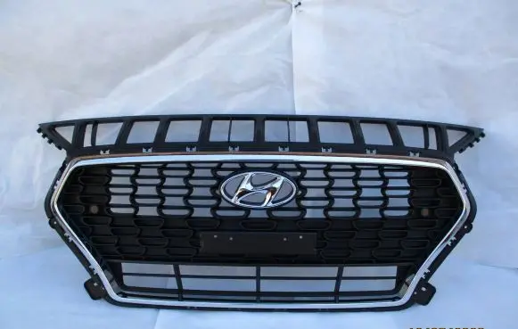 Hyundai i30 fastback Front grill 86351G4AB0