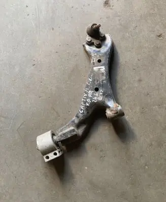 Chevrolet Captiva Front lower control arm/wishbone 1C17C