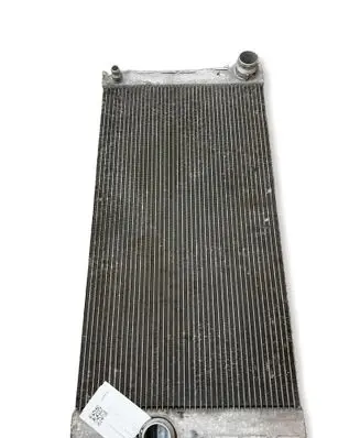 BMW 5 F10 F11 Coolant radiator 8509176 X0008001