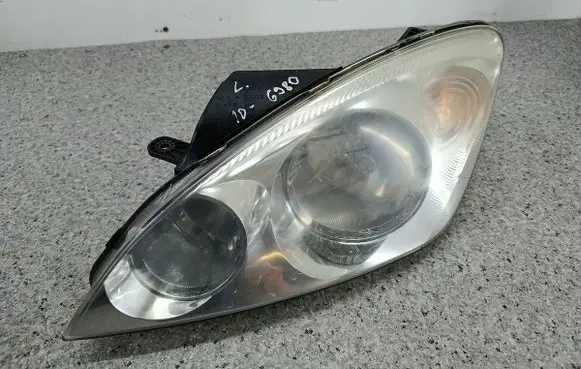 KIA Ceed Headlight/headlamp