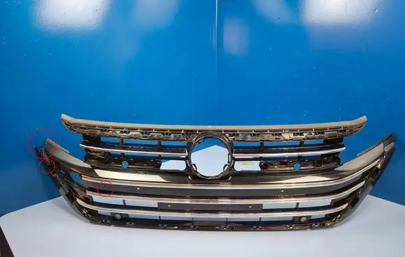 Volkswagen Arteon Front bumper upper radiator grill 3G8853655J 3G8853651BL