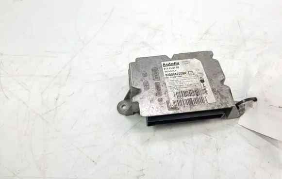 Opel Movano B Airbag control unit/module 8200942209A