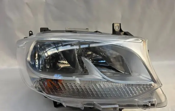 Mercedes-Benz Sprinter W907 W910 Headlight/headlamp A9109060100