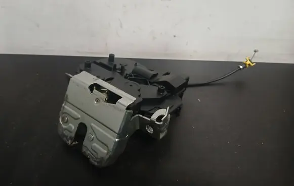 Volvo V70 Tailgate/trunk/boot lock/catch/latch 31276953 40708120 01910