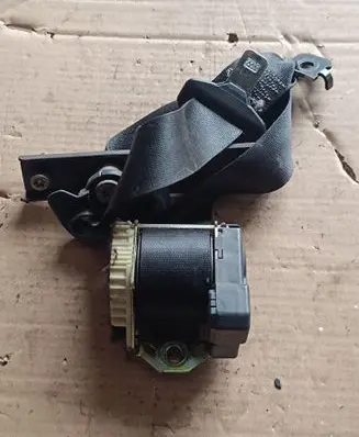 BMW X5 E53 Front seatbelt 7600043594