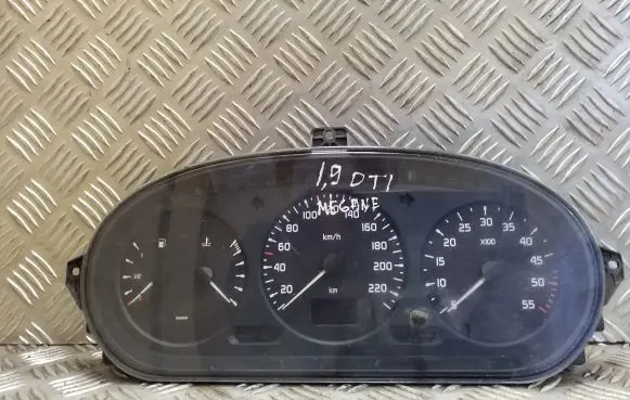 Renault Megane I Speedometer (instrument cluster) 215781612