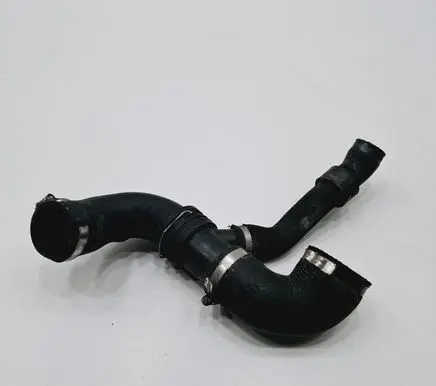 Intercooler hose/pipe
