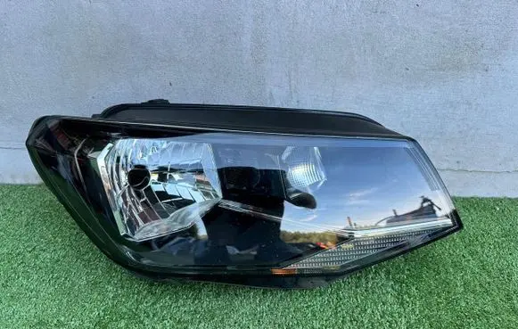 Volkswagen Caddy Headlight/headlamp 2K1941016A