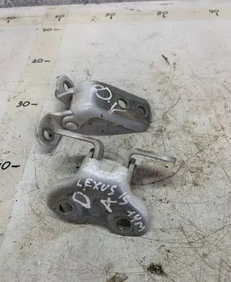 Lexus IS III XE30 Front door hinge set 