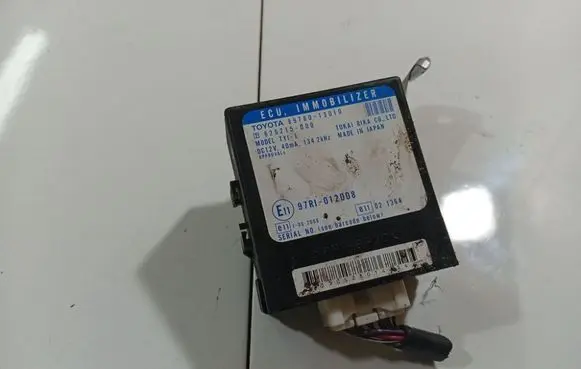 Toyota Corolla Verso E121 Immobilizer control unit/module 8978013010