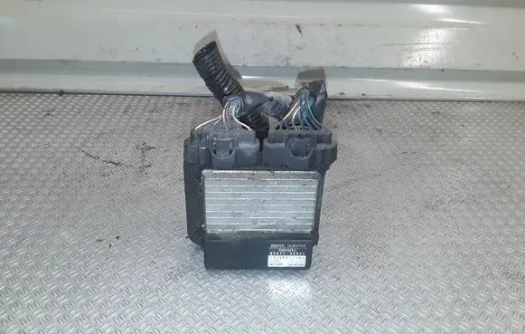 Toyota Avensis T250 Fuel injection control unit/module 8987120050 1310001261