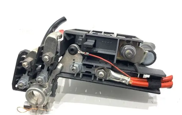 Positive cable (battery)