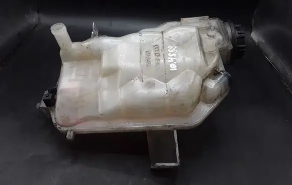 Land Rover Range Rover Sport L320 Coolant expansion tank/reservoir AH228A080AB