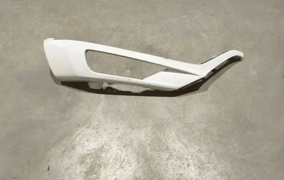Volvo XC90 Front bumper splitter molding 