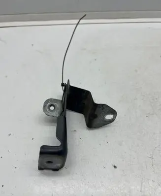 Audi A4 S4 B9 Fender mounting bracket 8W0821471 8W0821433 8W0821489