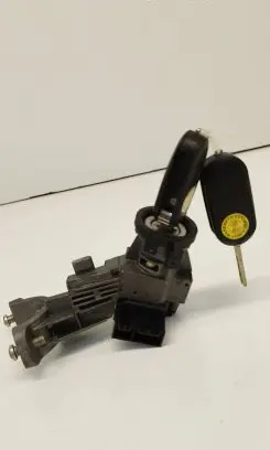 Alfa Romeo Giulietta Ignition lock 505194180B365 23112010