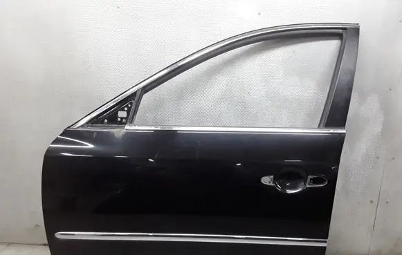 Hyundai Grandeur Front door