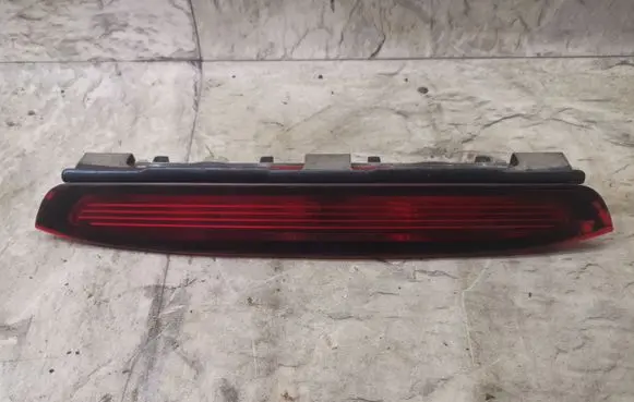 Toyota Corolla Verso E121 Third/center stoplight