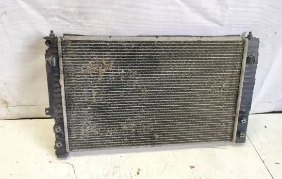 Volkswagen PASSAT B5.5 Coolant radiator