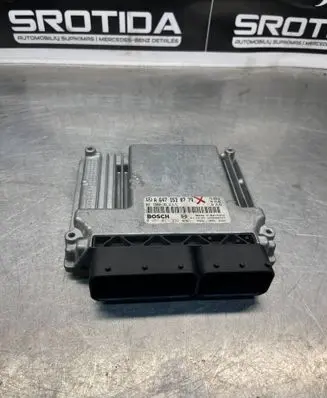 Mercedes-Benz E W211 Engine control unit/module A6471530779 0281011332 1039S02744
