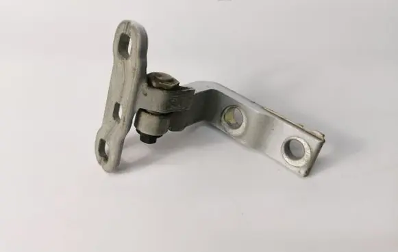 Volvo XC90 Front door upper hinge 31424586