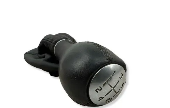 Fiat 500 Abarth Gear lever shifter trim leather/knob 