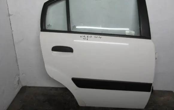 KIA Rio Rear door