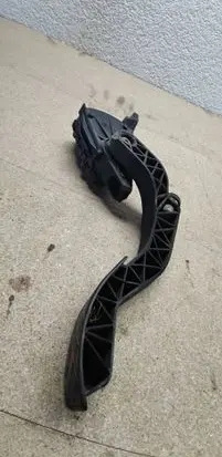 Audi A6 S6 C5 4B Accelerator throttle pedal 8D1723523A 6PV00802606