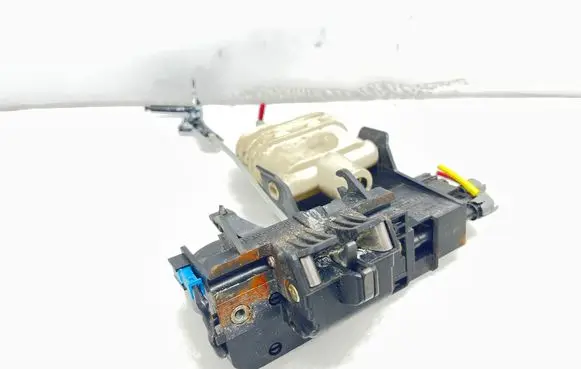 Mercedes-Benz S W220 Tailgate/trunk/boot lock/catch/latch A2208000478