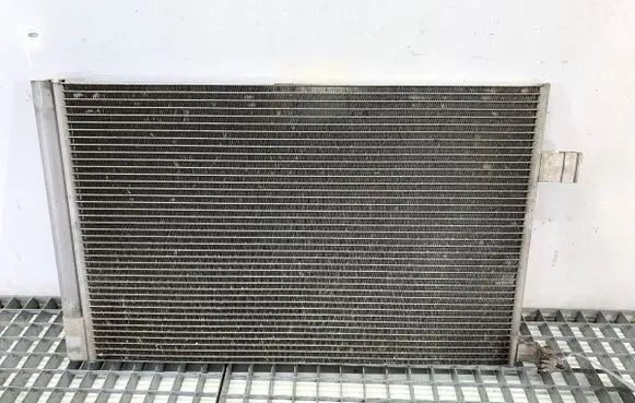 Jaguar F-Pace Coolant radiator GX7319710BC